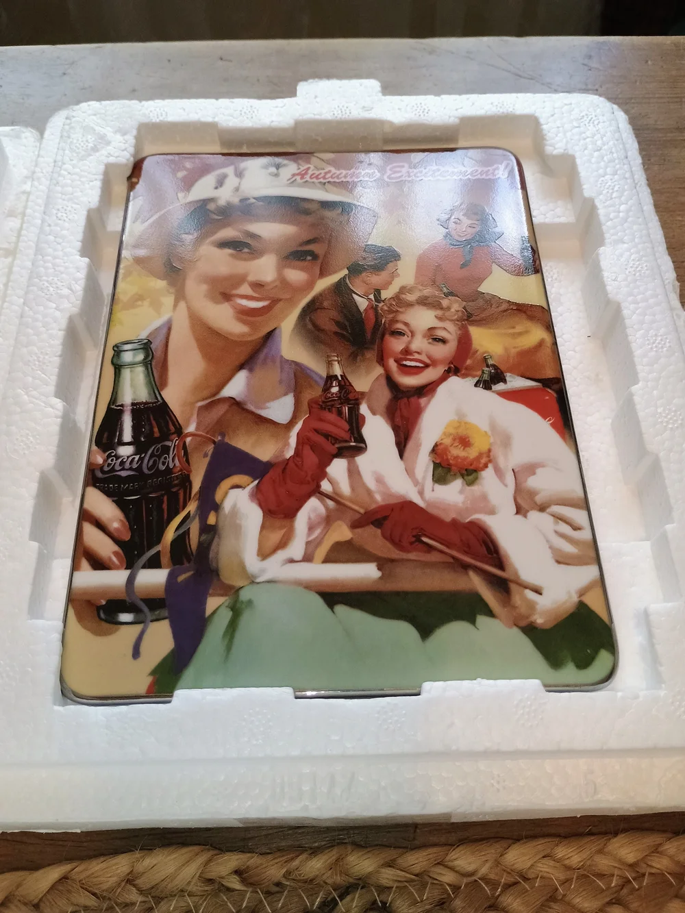 Bradford Exchange Coca Cola  Wall Clock Limited Edition W 5 Collectors Plates 09